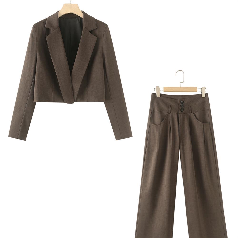 

French Women s Cropped Blazer Suit Two-Piece Set, Autumn/Winter 2024 Collection M