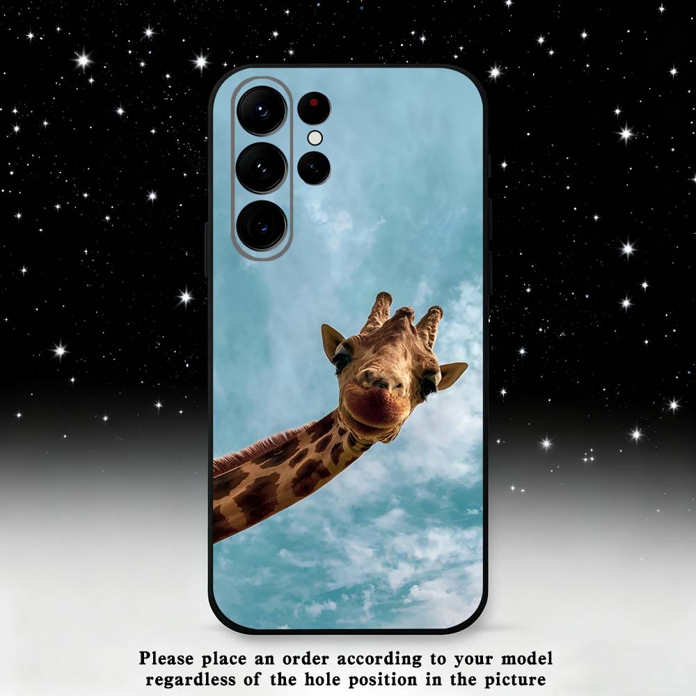 Giraffes Cute Animal Phone Case For Samsung S25,S24 Ultra,S20,S30 plus,S22 plus,S23,S30 Ultra 5G Silicone Black Shell