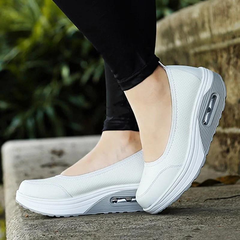 Fashion 2024 Women Sneakers Flats Loafers Sweet Shallow Comfort Moccasins Slip-on Platform Ballet Ladies Vulcanized Shoes Ladies New