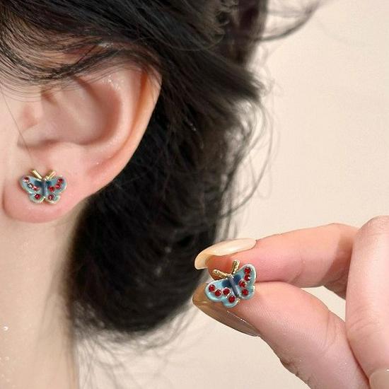 Blue Butterfly Drip Oil Ear Cuff - No Piercing, Fresh & Luxurious Women s Earrings