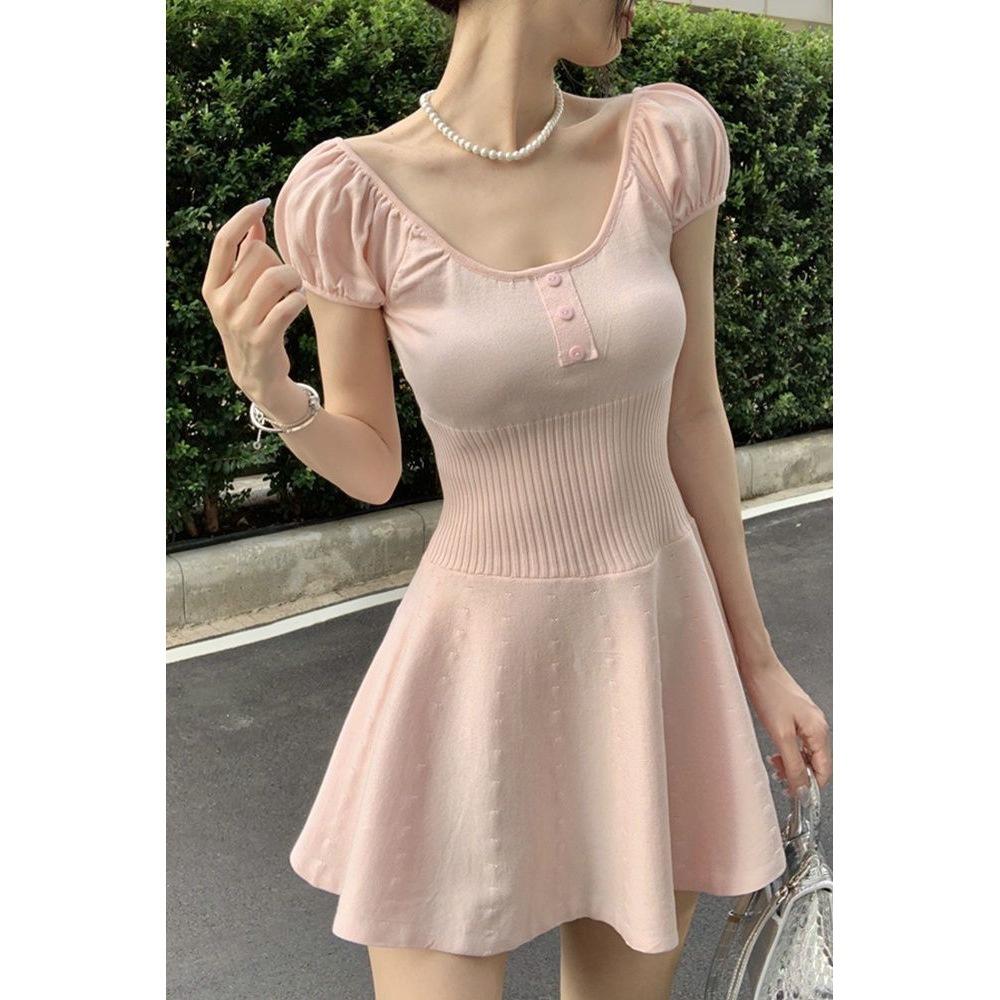 Wanna close waist knitted dress slim summer ice silk skirt sweet bubble sleeve square neck skirt, summer