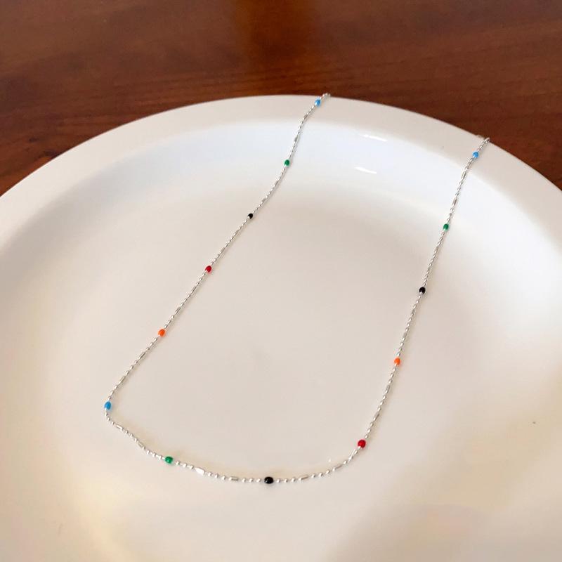 Colorful Dopamine-Inspired Choker: Light Luxury Silver Beaded Necklace for Women