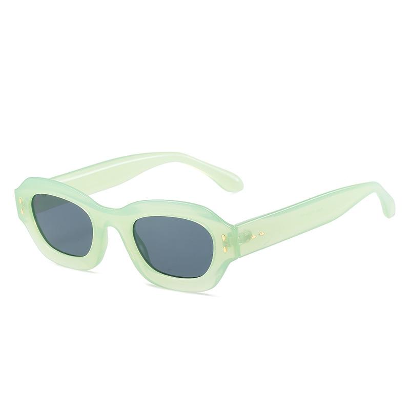Colorful PC full-frame sunglasses, tinted lenses, thick frames, street-style eyewear, outdoor sunglasses, sunshades