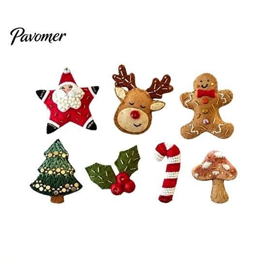 DIY Handmade Brooch Set Christmas Felt Embroidery Kit for Beginners, Decorative Pins with Tools, Festive Crafting Tools Art Crafts Clothing