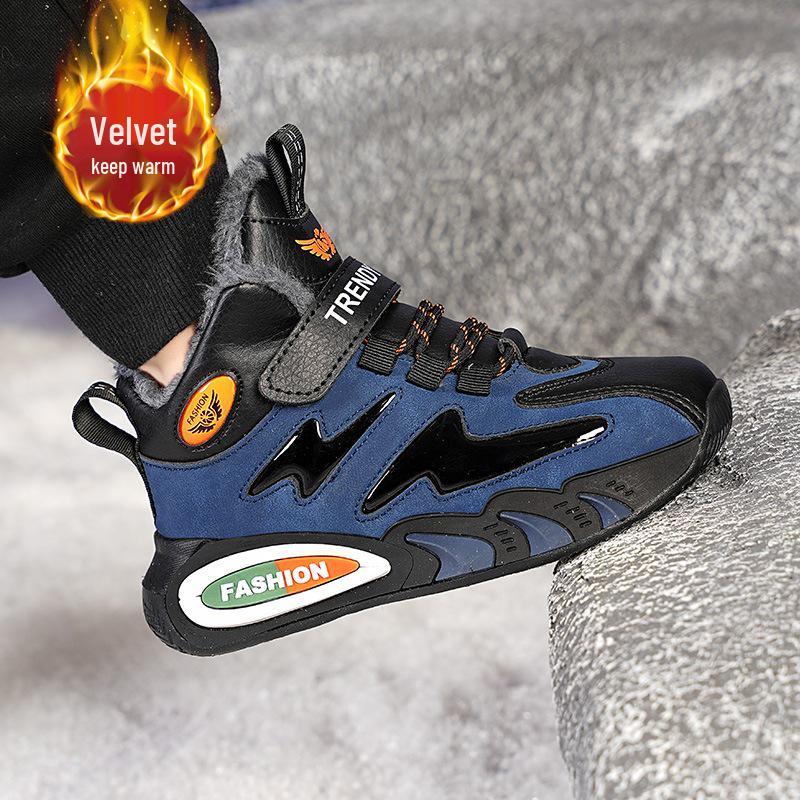 Boys' Winter 2025 New Arrival: Warm Cotton Sports Running Shoes with Double Thickened Plus Velvet for Medium and Large Children.
