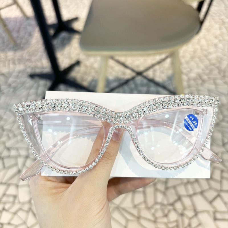 Cat Eye Reading Eyeglasses for Women Luxurious Diamond Far Sight Eyeglasses Men Unisex Design Oversized Trendy HD Presbyopic To +3.5+4.0