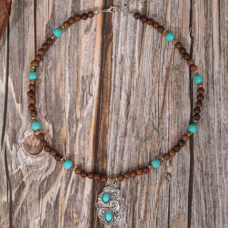 BLINGBAY Kadın Boncuklu Kolye Retro Etnik Stil Turkuaz Kişilik Yaratıcı Boğa Başı Şekli Kolye Ucu El Yapımı Boncuklu Kolye Kız Hediyesi
