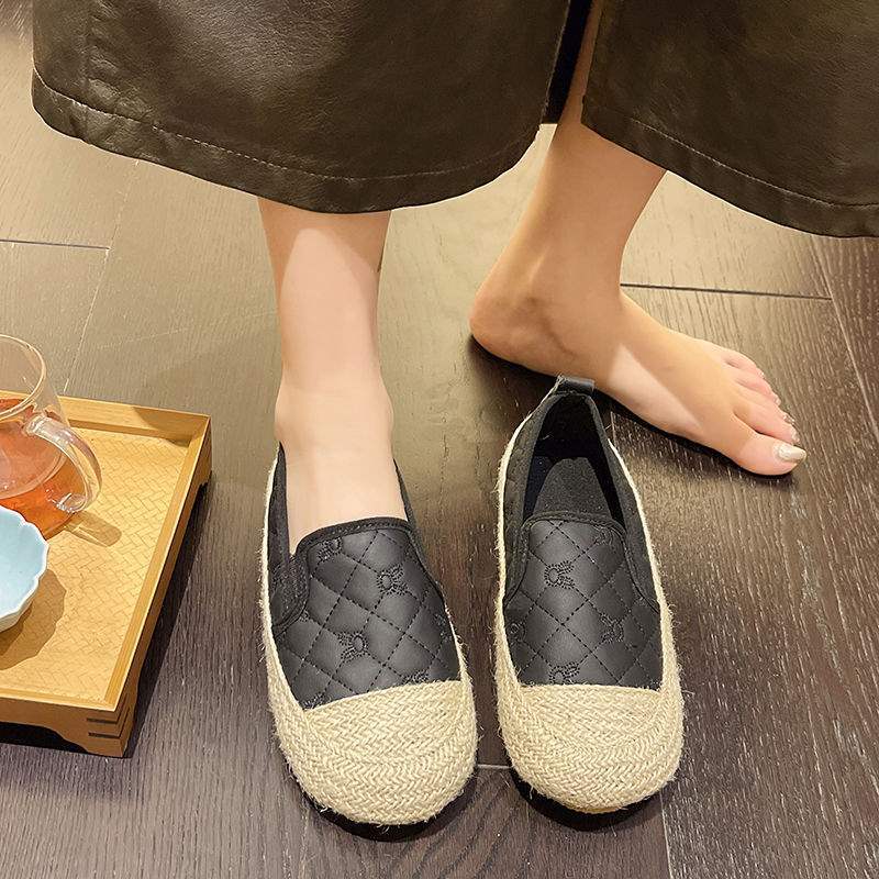 Xiaoxiangfeng fisherman shoes female lazy one-pedal flat-soled Doudou shoes spring and autumn new single shoes loafer shoes female