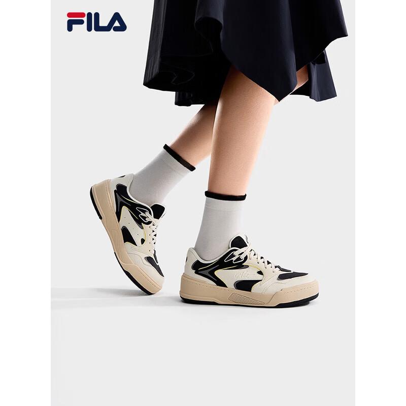 Fila Maple Leaf Retro Versatile Flat Skate Shoes