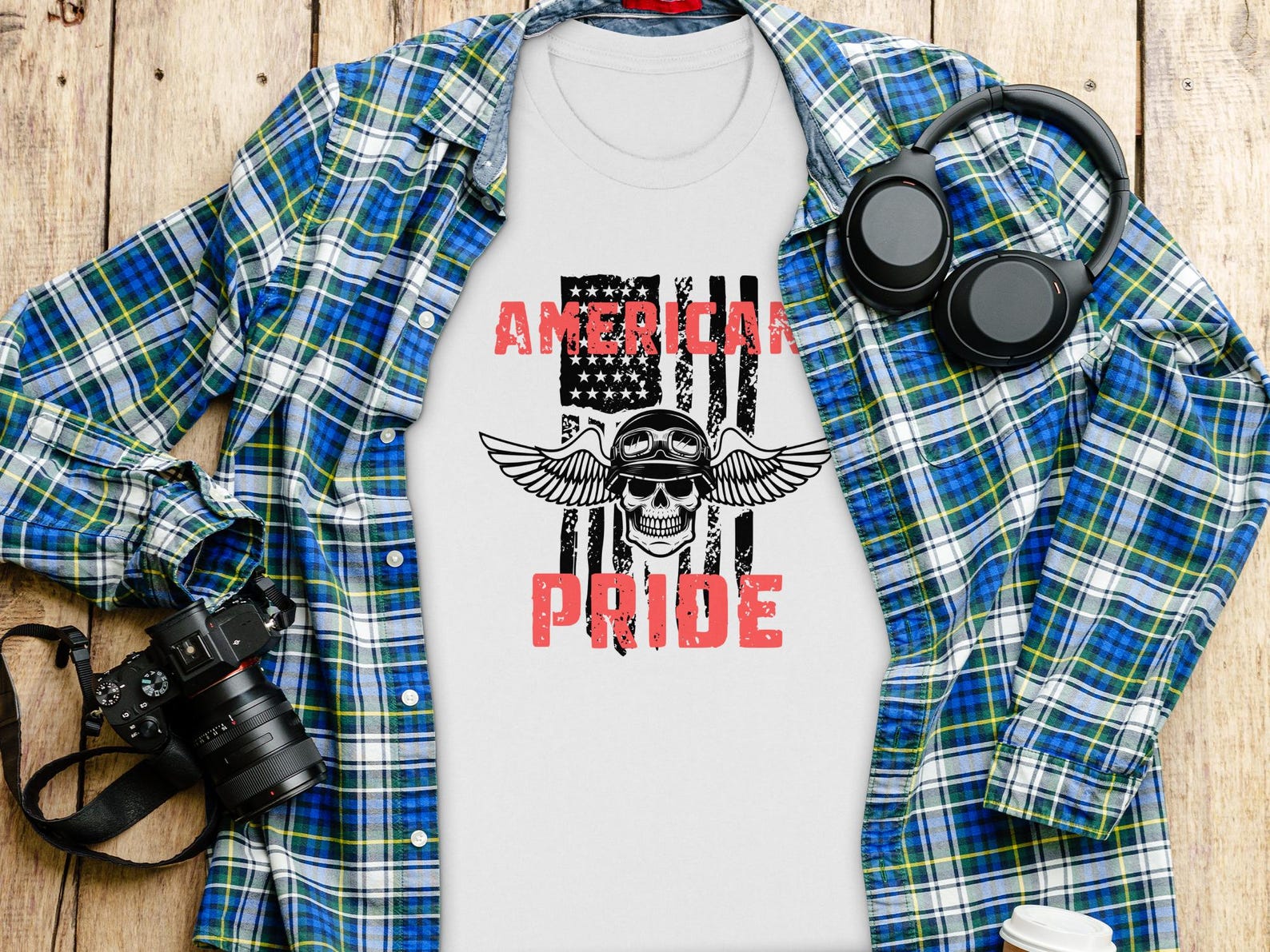 American Pride T-Shirt, distressed USA flag skull wings tee, patriotic veteran biker top S