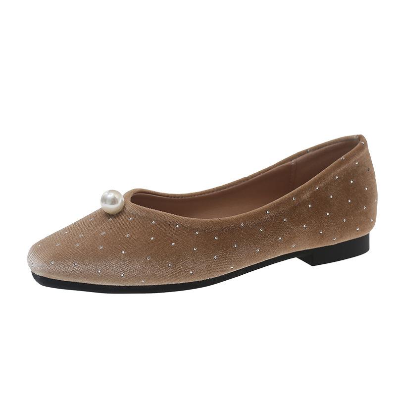 European and American style casual and comfortable soft-soled small leather shoes, new solid color pearl flat-soled single shoes in spring and autumn