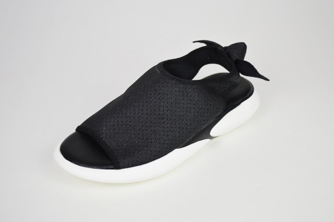 

Босоніжки LORIS BOTTEGA 1431 36 Чорний стрейч 36 чорний