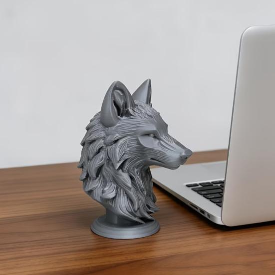 3D Printed Wolf Head Figurine, Realistic Wolf Head Statue with Round Base, Wild Animal Head Sculpture for Home Office Bookshelf