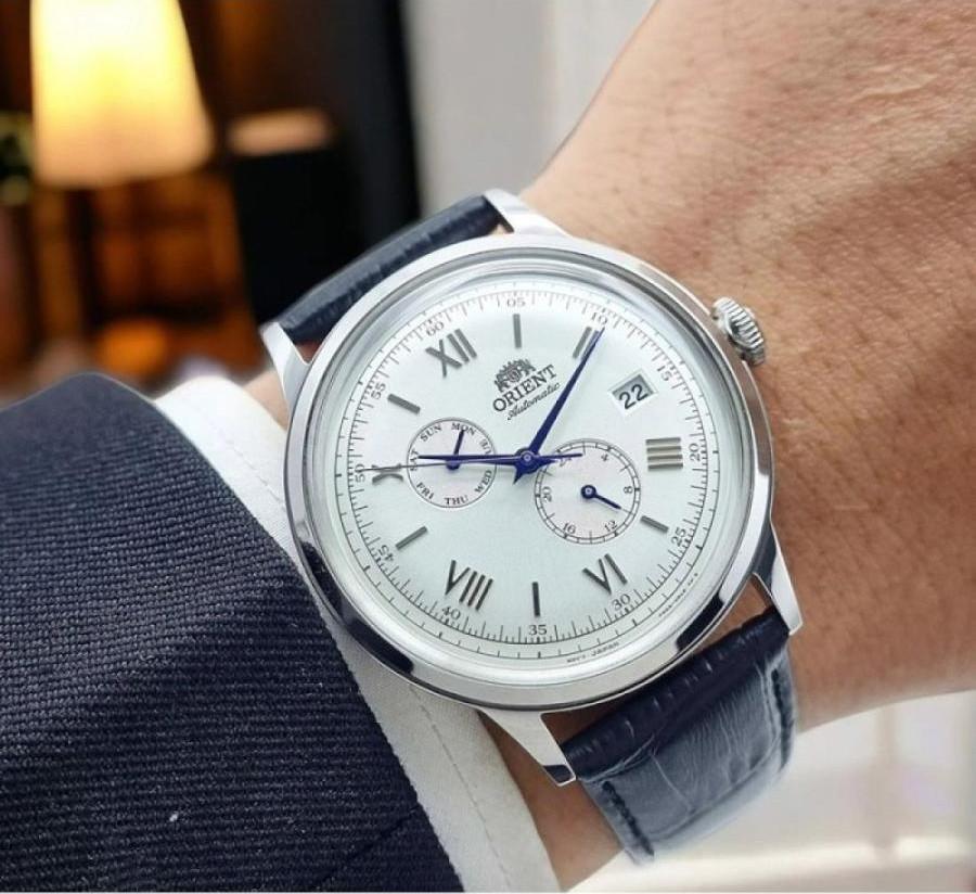 ORIENT Bambino Classic Automatik Tag/Datum Zifferblatt Herrenuhr RA-AK0701S / RN-AK0701S