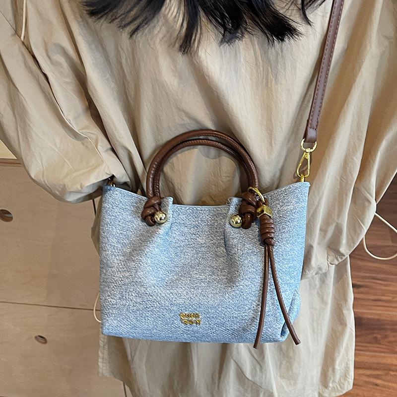 Summer commuting soft face small bag women's 2025 new fashion and versatile simple hand-held bucket bag versatile crossbody bag