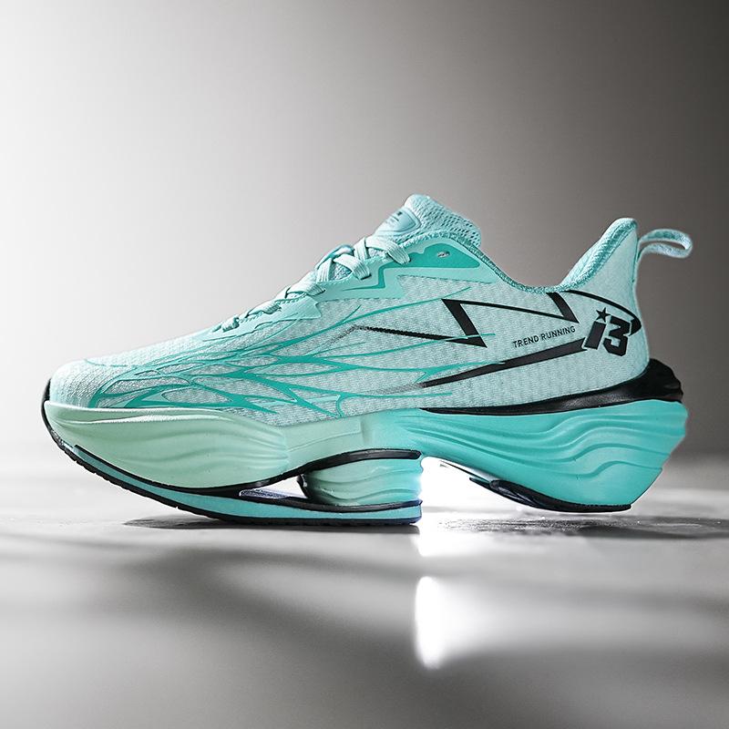 

Running shoes, young men s spring and summer new racing shoes, non-slip, wear-resistant soft-soled breathable sports shoes, training shoes 44