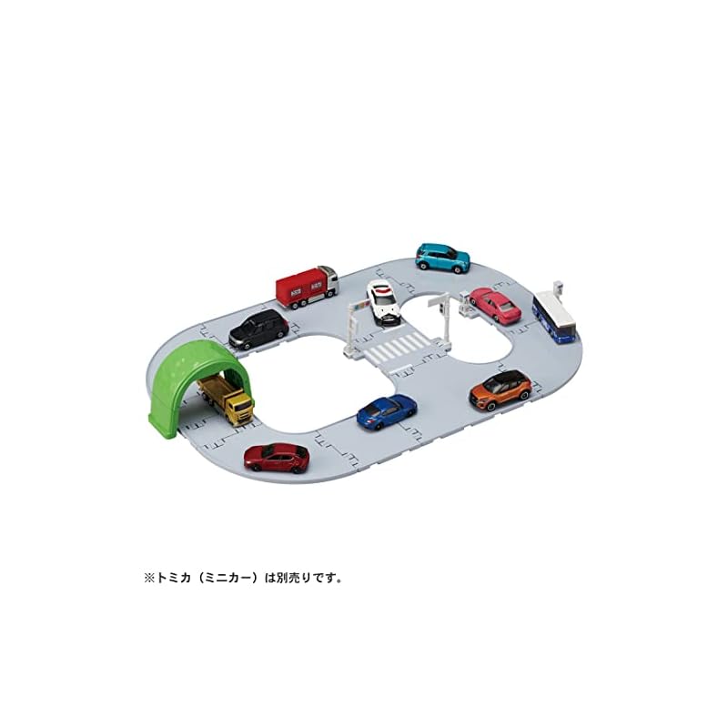 TAKARA TOMY "Tomica Tomica Town Easy-to-Assemble! Basic Road Set" Miniature Car Toy for Ages 3 and Up, Meets Toy Safety Standards, ST Mark Certified