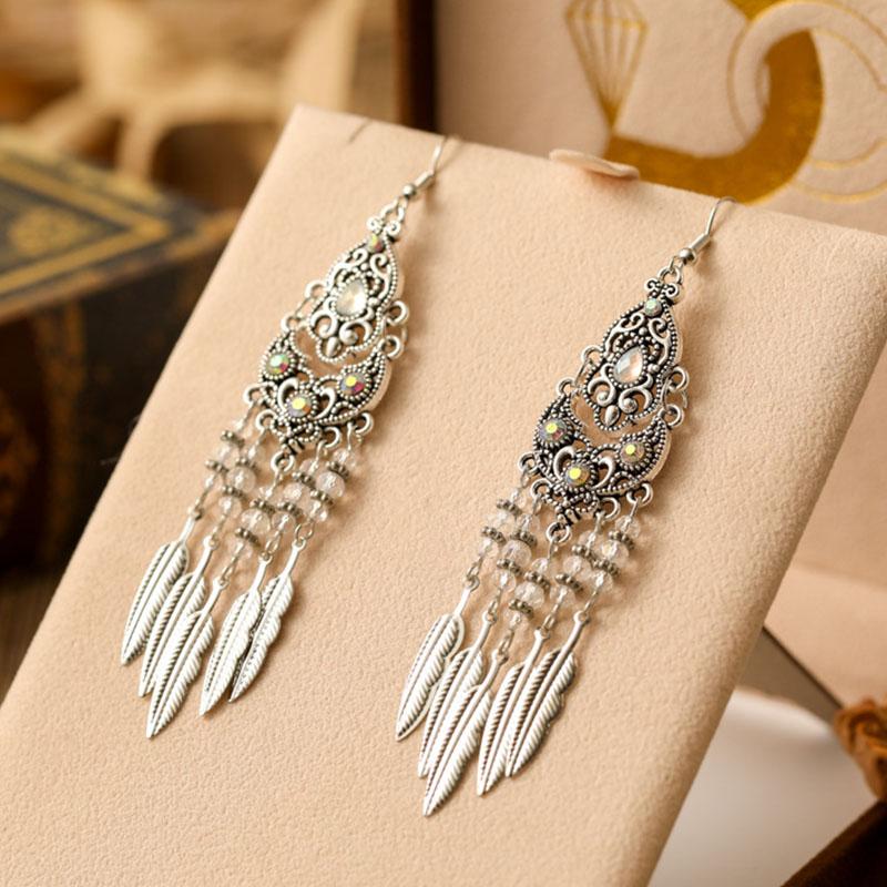

Ethnic Rhinestone Crystal Tassel Long Dangle Earrings for Women Retro Hollow Silver Color Geometric Charm Earring Female Jewelry білий