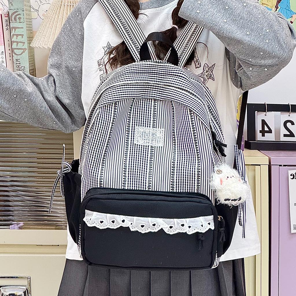 Schoolbag High-value Plaid Burden-reducing Backpack for Boys and Girls, Lightweight and Large-capacity Waterproof Backpack, Small Fresh and Versatile