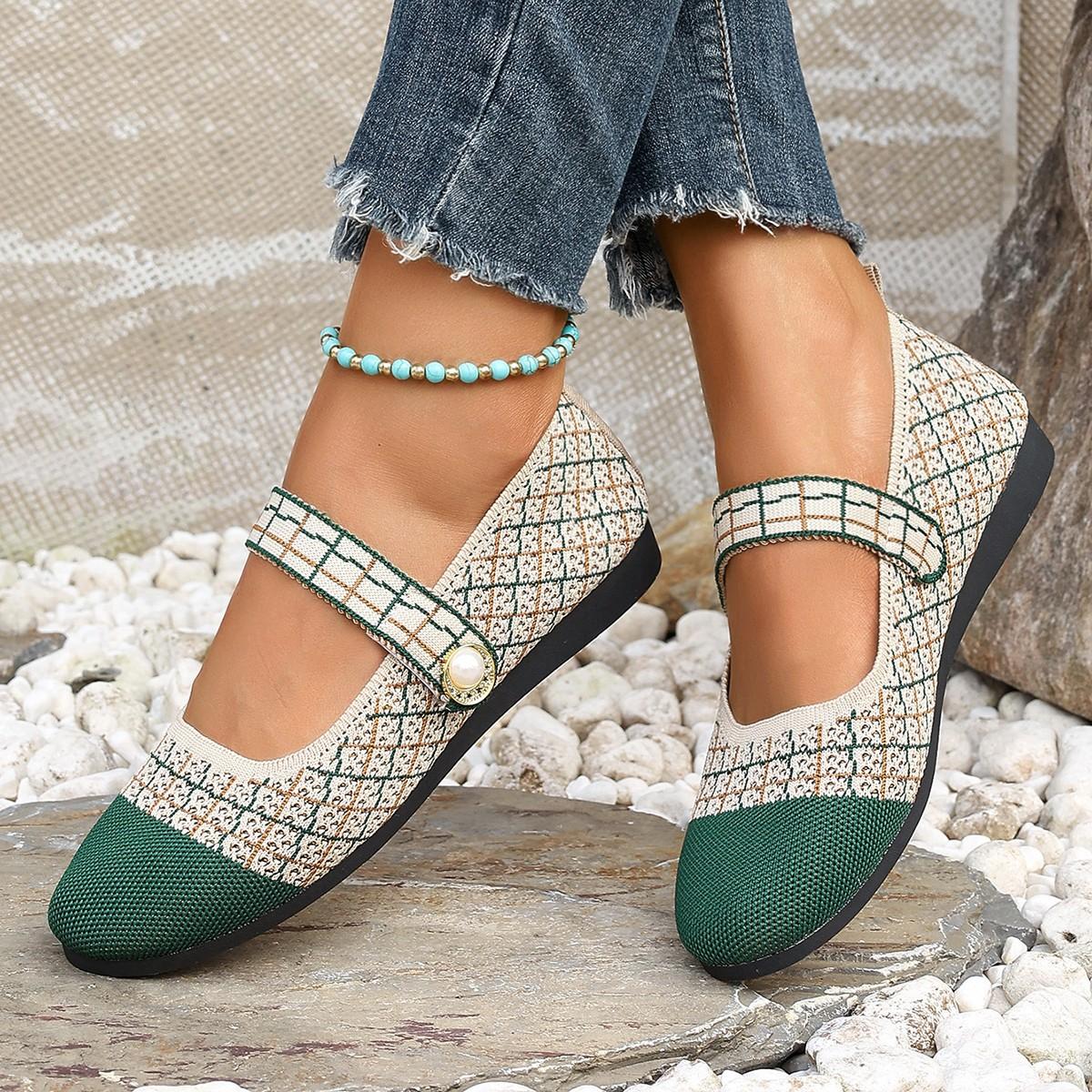 

European and American large-size shallow-mouth single shoes 2024 autumn new round head breathable flat bottom comfortable one-word buckle single sh 36 темно-зелений колір