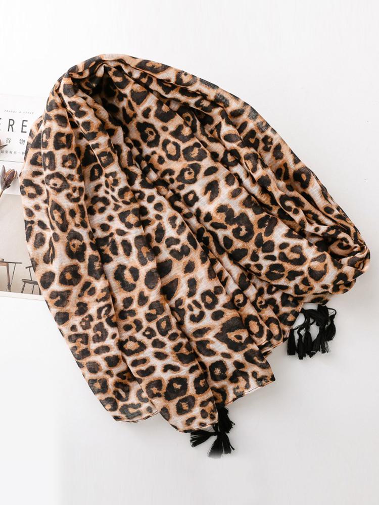 Retro Women Silk Scarf Black Leopard Print Bright Silk Wrap Shawls Lady Sunscreen Bandana Hijab Scarve Pareo Headscarf Boho New