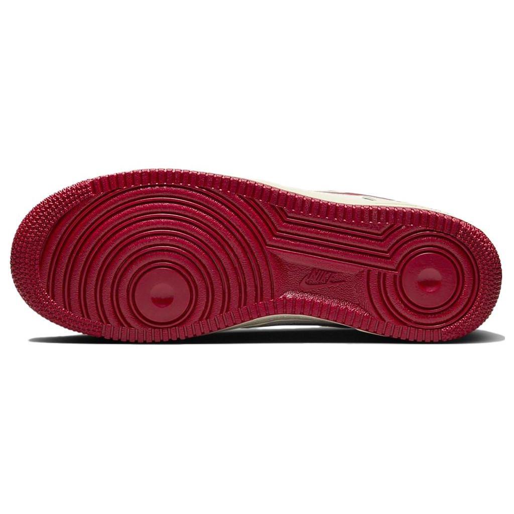 Nike Air Force 1 07 Sail Gym Vermelho Bordado Swoosh Tênis Unissex Creme Coco-Leite Flat-Pewter FV0392-101