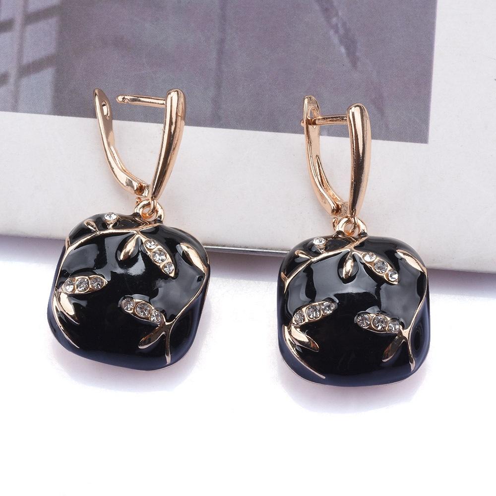2023 New Summer Earrings Alloy Drop Oil Fashion Geometric Unique High-end Jewelry Earrings