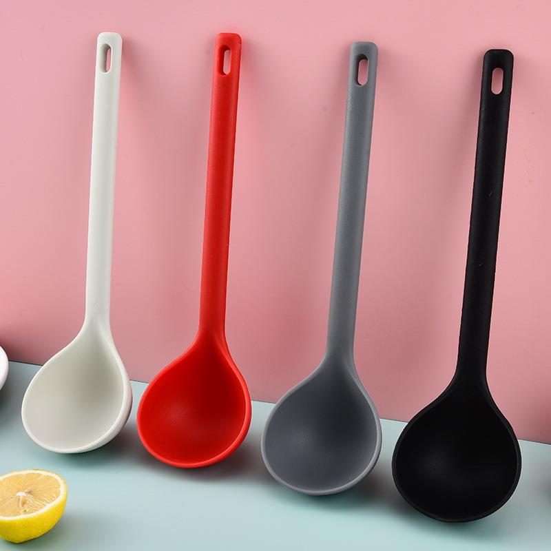Long Handle Solid Color Non-Stick Silicone Ladle Soup Spoon Heat Resistant Hot Pot Porridge Scoop Japanese Kitchen Utensils
