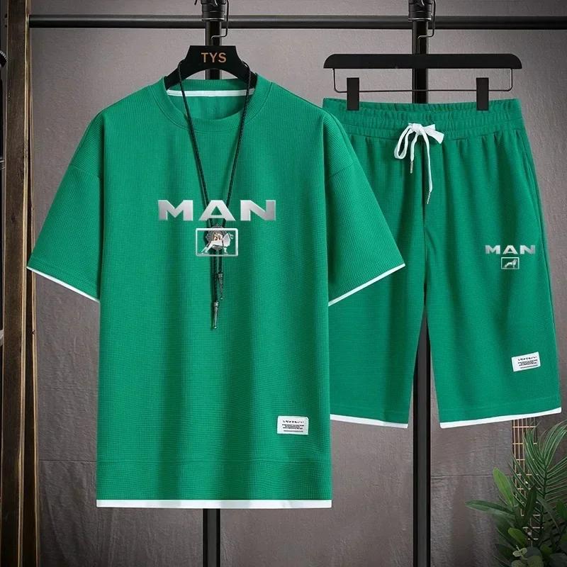 Men's summer short sleeved T-shirt set: fashionable top and shorts, casual sports outdoor two-piece set