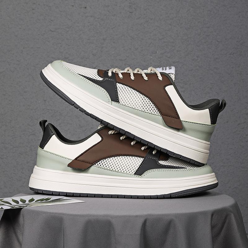 

Extra large size board shoes 22 spring and summer breathable sports and leisure shoes increase the ciphertext to place an order. 39