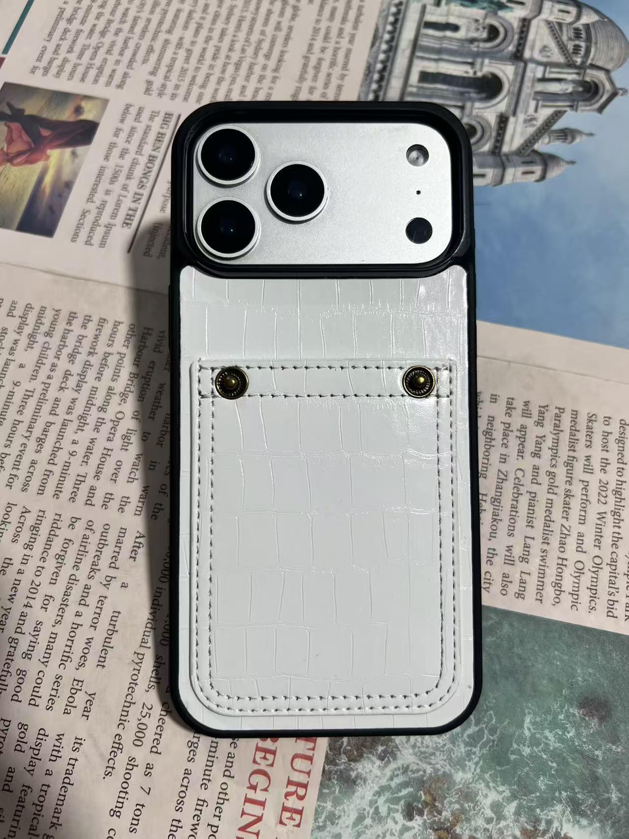 

iPhone 17 Pro Max Crocodile Pattern Case with Card Slot - Full Coverage Anti-Fall Protection for 16 Pro/15 14 Pro Max