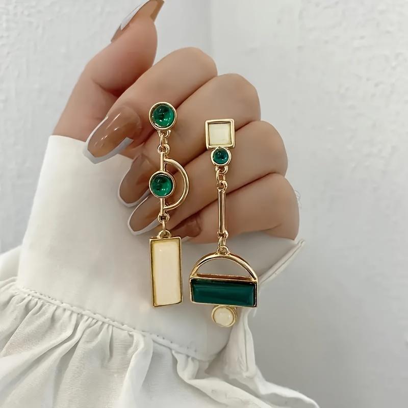 1 Pair Creative Women's Geometric Pendant Resin Asymmetric Jewelry, Very Suitable As A Gift for Bride and Bridesmaids
