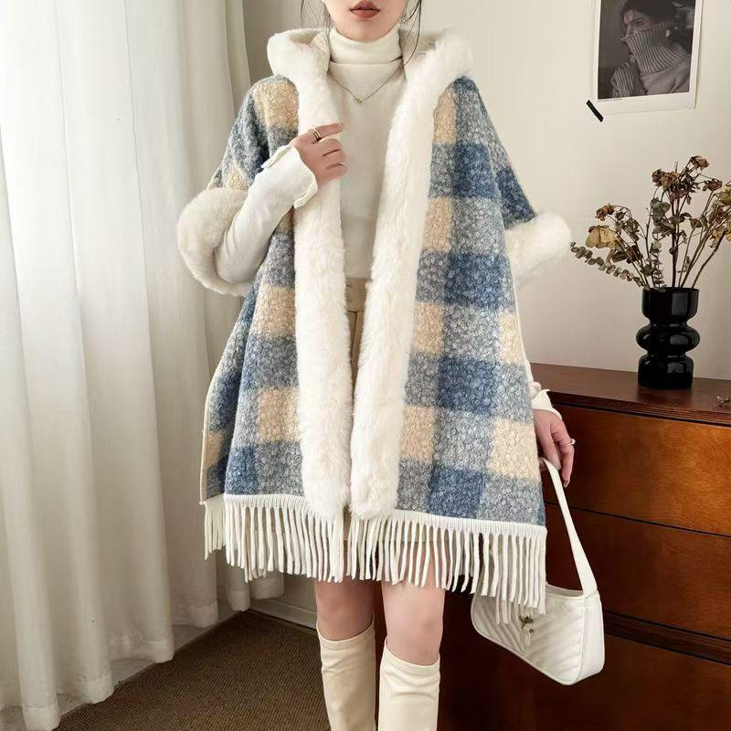 Women's Autumn/Winter Hooded Cape with Chinese Frog Button and Rabbit Fur Shawl, Plus Velvet Woolen Coat.