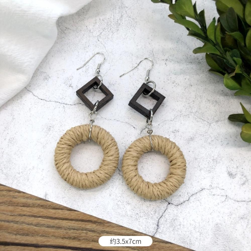 Vintage Mori Grass and Rattan Woven Handmade Earrings Bohemian Vacation Style Stud Earrings Female Ethnic Style Summer Ear Jewelry