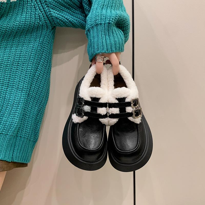 Stylish metal buckle non-slip thick-soled warm cotton shoes for women s winter new skirt and velvet small leather shoes 40 чёрный