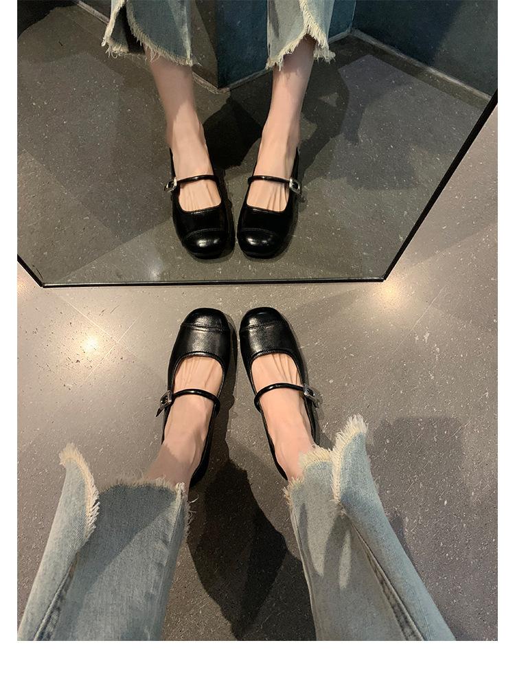Grape Mother Has the Same Leather Square Head and Shallow Mouth with Flat Bottom Inner Height Increase Mary Jane Shoes Women's Single Shoes Cowhide V