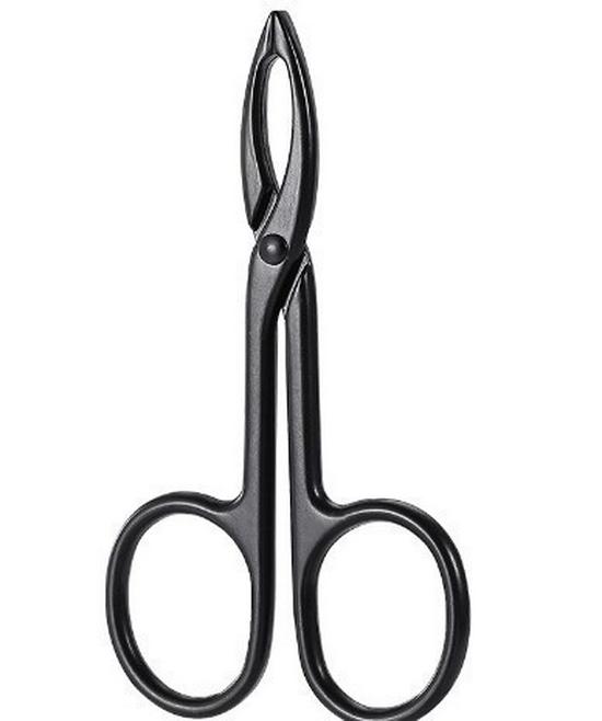Gold Plated Titanium Eyebrow Tweezers - High Quality Makeup Tool for Shaping and Plucking Eyebrows.