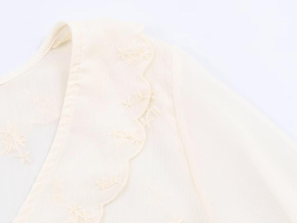European & American Style Women's Chiffon Shirt with French Lace-up Waist, Embroidered Ruffles, and Long Sleeves