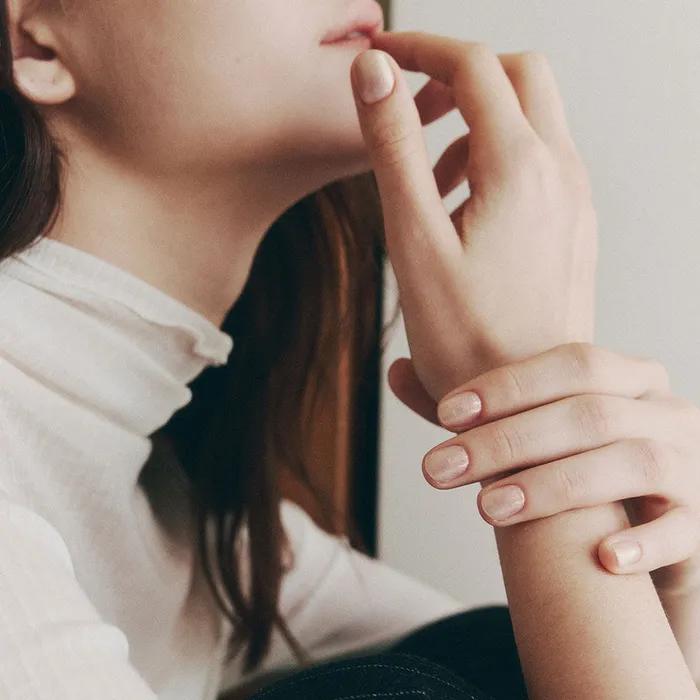 

LOEUVRE ЛАК [ВАНИЛЬ]