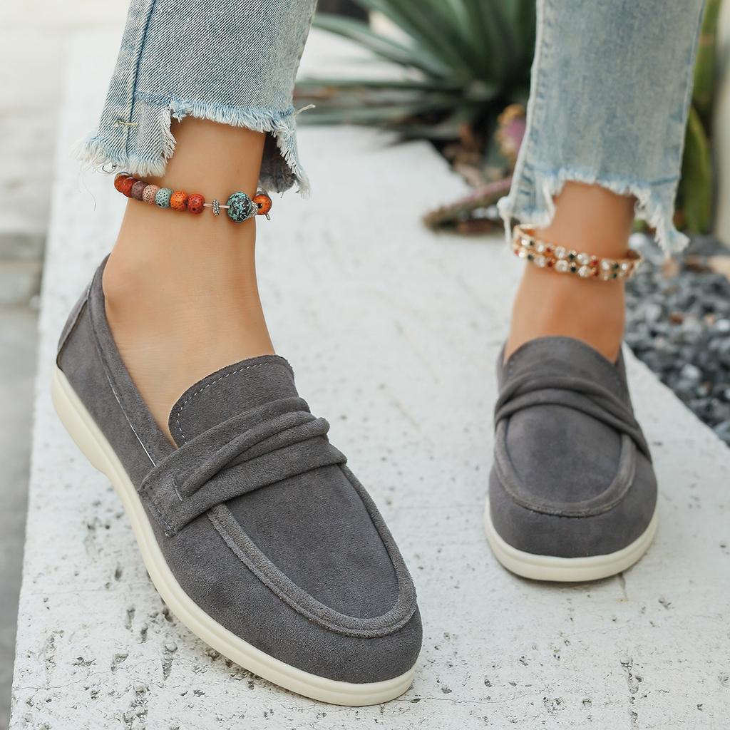 Women Casual Flats Shoes New Cow Suede Classic British Style Loafers Moccasins Light Comfortable Driving Flats Sneakers Women