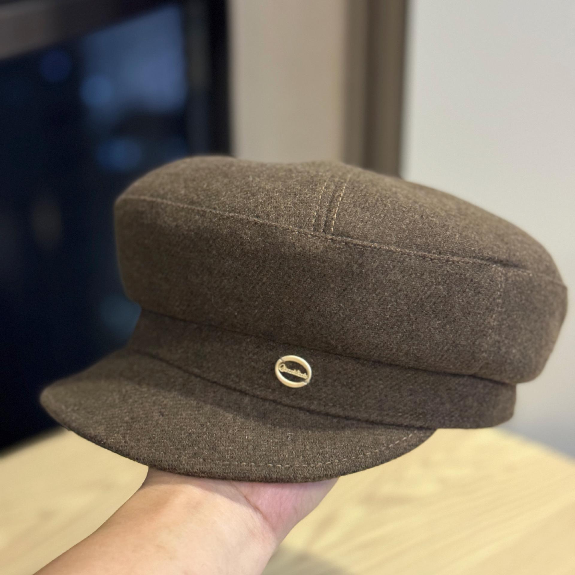 

Новая осенне-зимняя черная восьмиугольная шляпа с маленькой этикеткой, женственная и универсальная, кепка газетчика в британском стиле, подчеркивающая лицо, берет маленького художника Adjustable