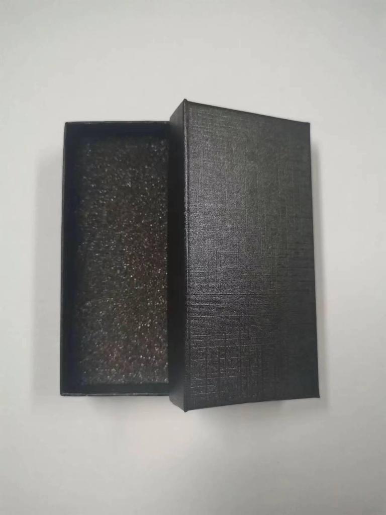 Armbånd i rustfritt stål med lasergravert metall: Perfekt bursdags- eller julegave