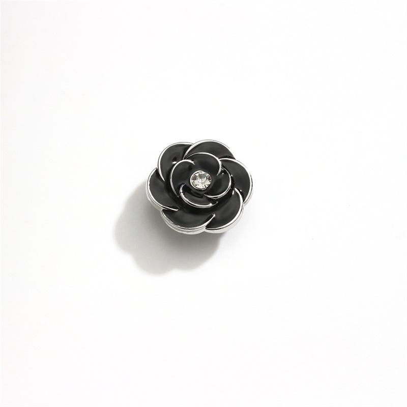 Elegant Small Flower Magnetic Button Collar and Sleeve Accessory