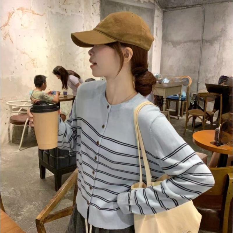 

Модный вязаный свитер для женщин с полосками контрастного цвета, повседневный топ с длинными рукавами, свободного кроя и в стиле кэжуал one size синий