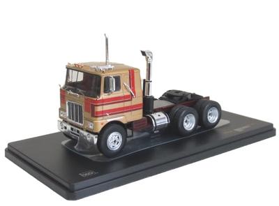 Ixo Model B Seria Mack F 77 Beżowy Metaliczny TR168 1/43