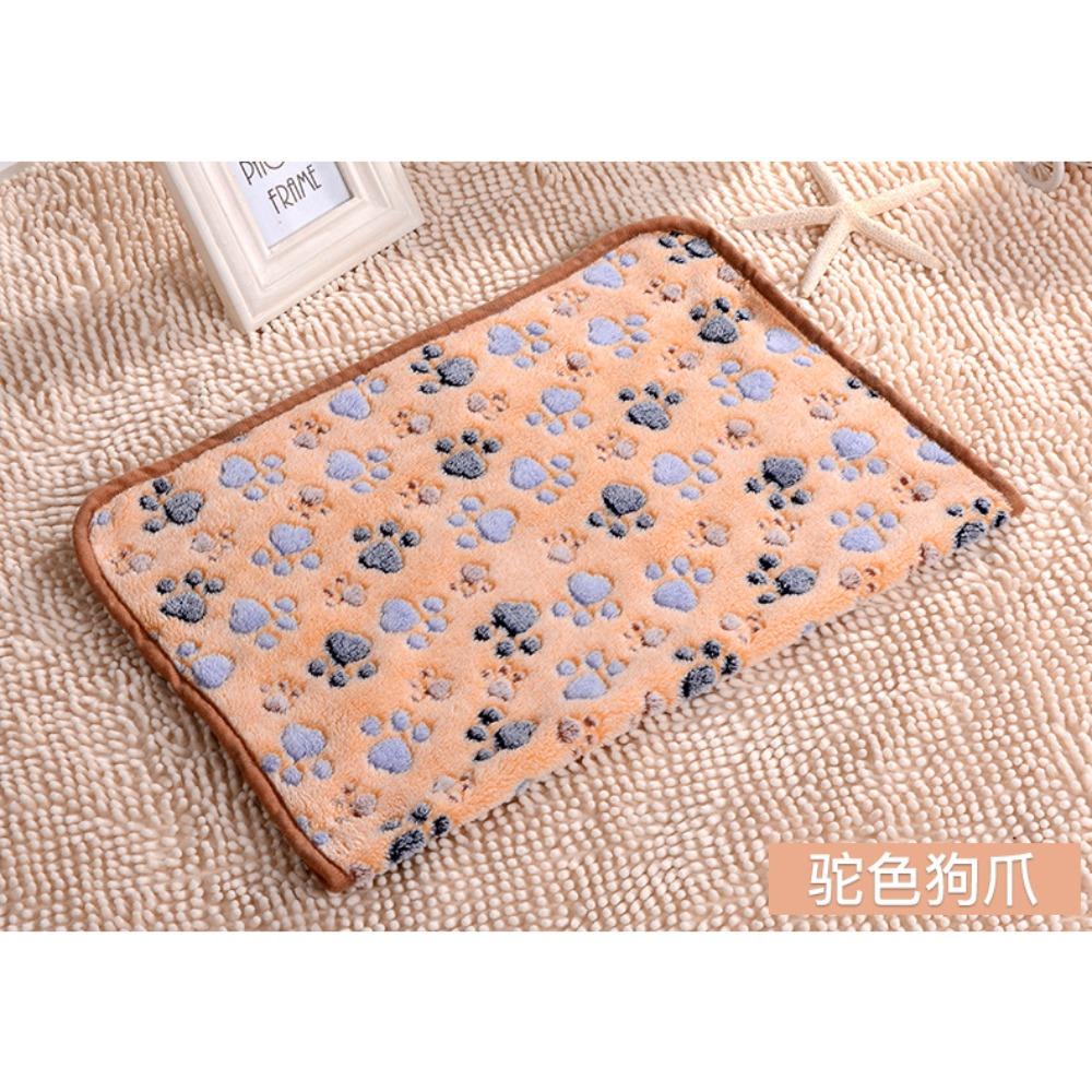 Pet Blankets, Kennel Pads, Dog Blankets, Autumn and Winter Warm Blankets, Coral Fleece