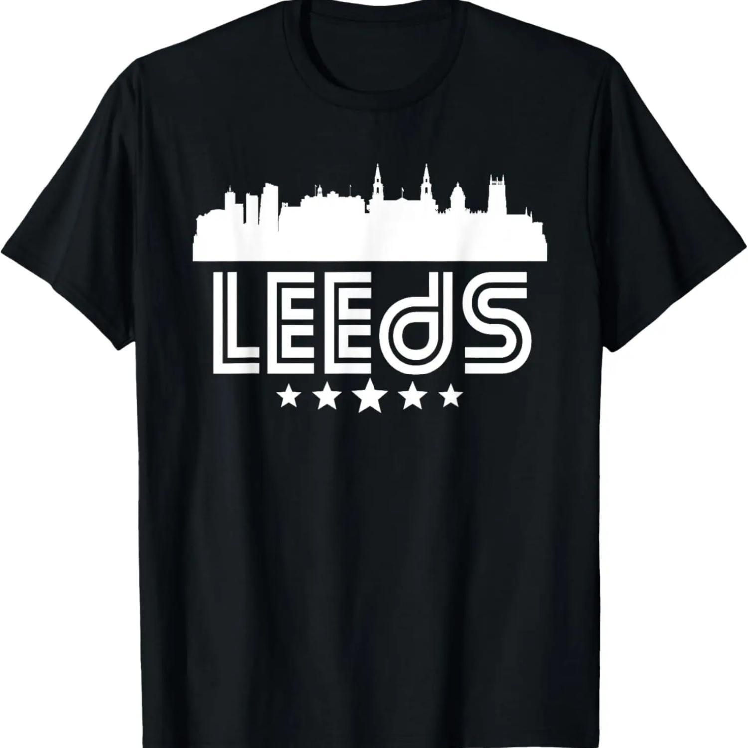 Leeds England Skyline Retro Style T-Shirt S