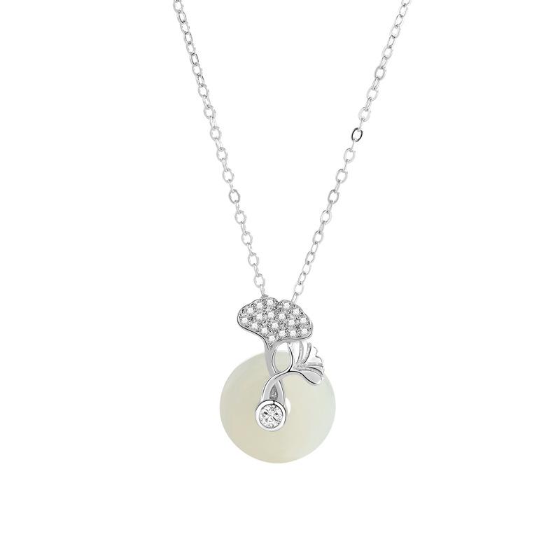 Apricot Leaf Safety Buckle Necklace Women's New Chinese Retro Premium Niche Design Pendant