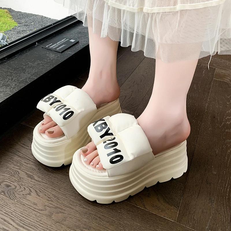 Fashion 8CM Slippers Women Fashion Platform Wedges Ladies Shoes High Chunky Slides Woman 2025 Summer Outdoor Beach Shoes Flat Sandals