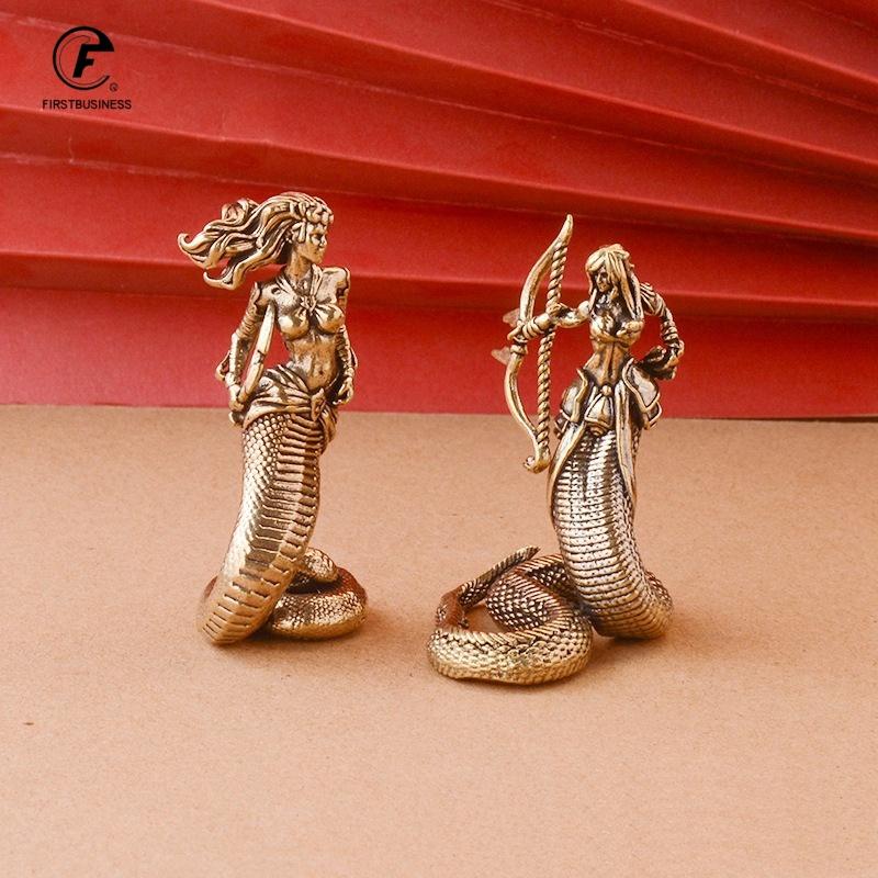 Medusa Statue Brass Material Ancient Greek Snake Woman Crafts Home Office Desktop Ornaments
